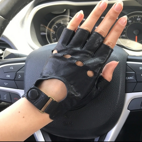Free People Accessories - Free People Leather Driving Gloves